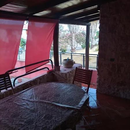 Casa Vacanze Apartment *